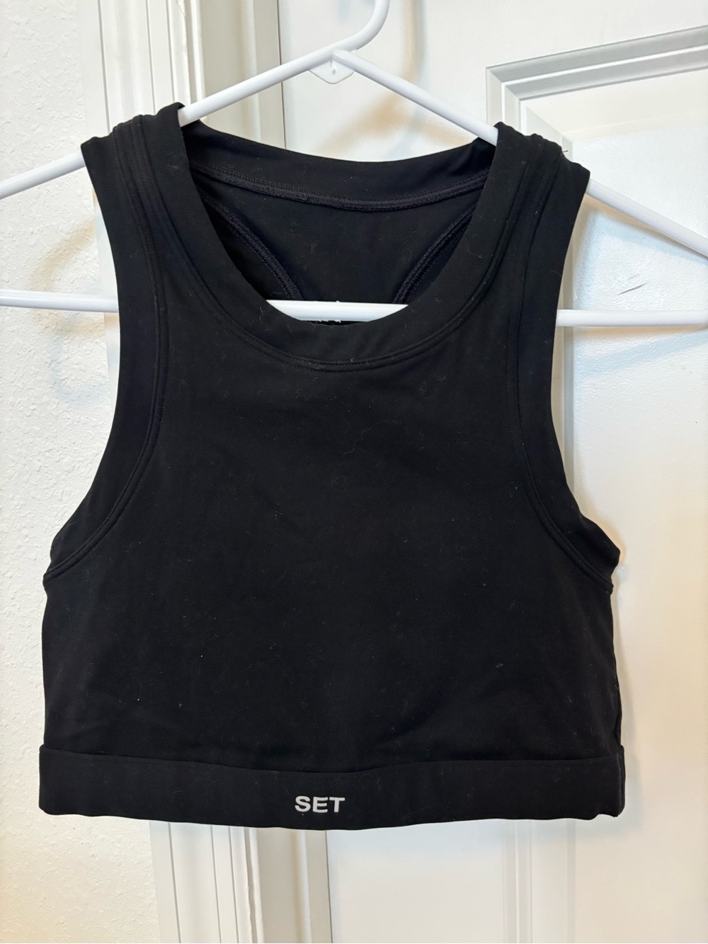 SET Active Black Cropped Performance Tank, Size Medium